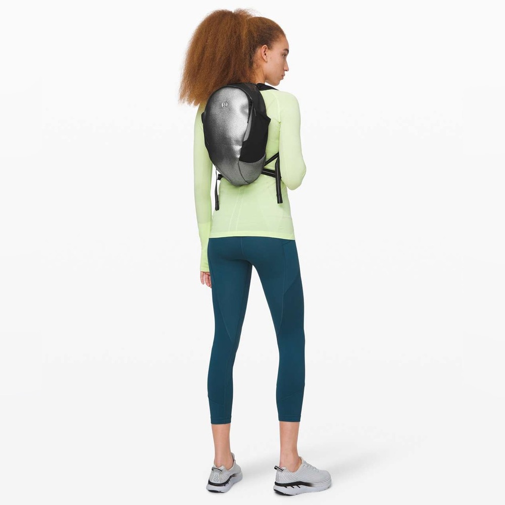 Lululemon Fast and Free Backpack *13L Black Sparkle RARE